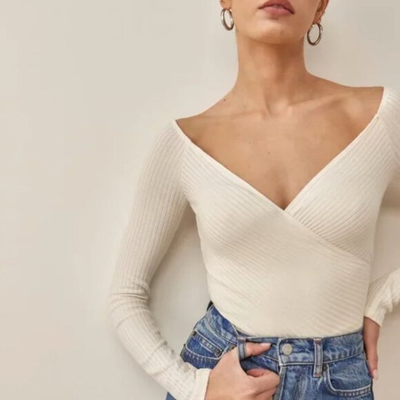 Reformation Knit Top minnie crossover womens Purple prune (medium) party date - Picture 5 of 8